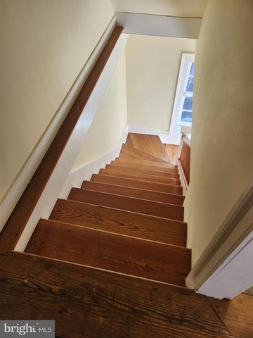 316 PRINCESS ANNE ST, Fredericksburg, VA 22401