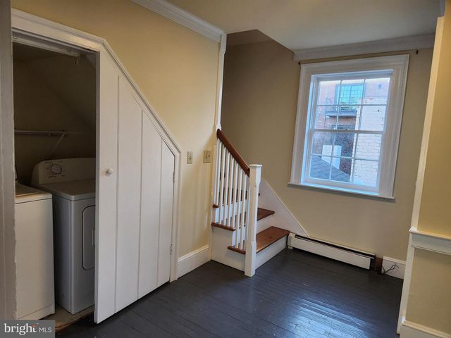 316 PRINCESS ANNE ST, Fredericksburg, VA 22401