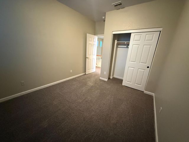 301 Unity Cir, Sacramento, CA 95833