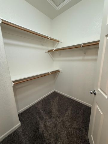 301 Unity Cir, Sacramento, CA 95833