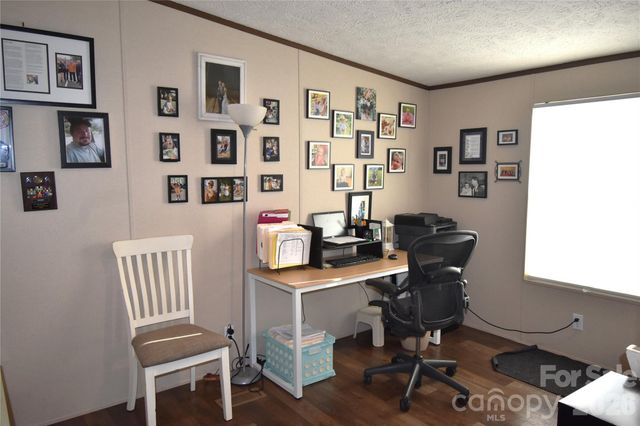 3891 Goshawk Drive, Lenoir, NC 28645