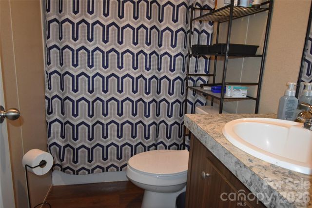 3891 Goshawk Drive, Lenoir, NC 28645