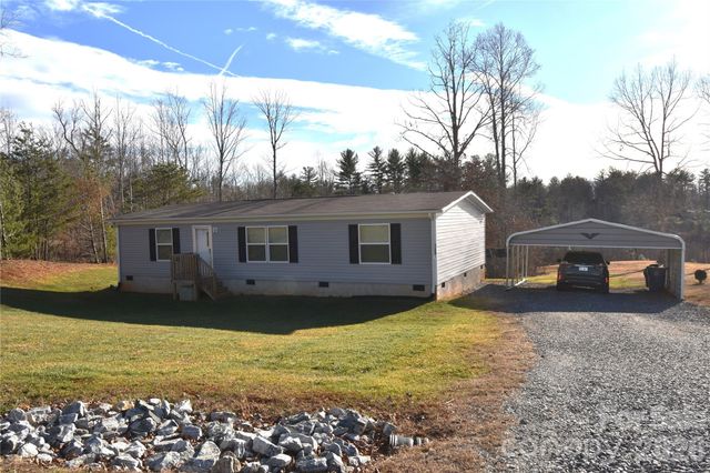 3891 Goshawk Drive, Lenoir, NC 28645