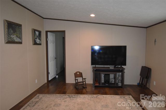 3891 Goshawk Drive, Lenoir, NC 28645