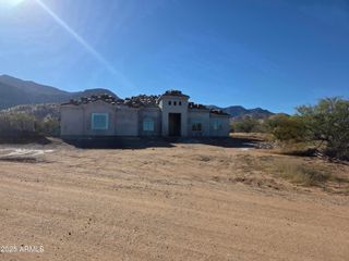 5754 S Stephanie Place, Hereford, AZ 85615