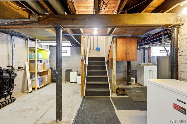 39 Heward Avenue, Buffalo, NY 14207