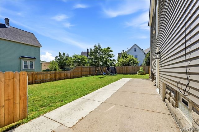 39 Heward Avenue, Buffalo, NY 14207