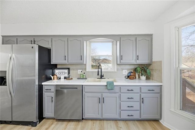 4921 Peck Avenue, Independence, MO 64055