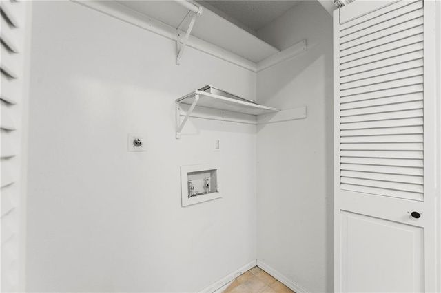 4921 Peck Avenue, Independence, MO 64055