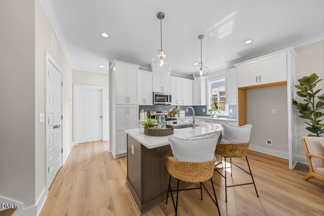 2803 B Fawn Avenue, Durham, NC 27705