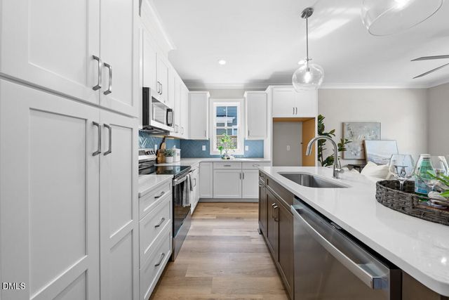 2803 B Fawn Avenue, Durham, NC 27705