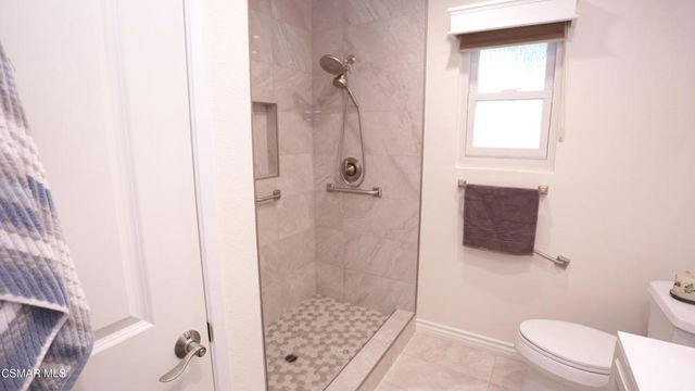 35205 Village 35, Camarillo, CA 93012