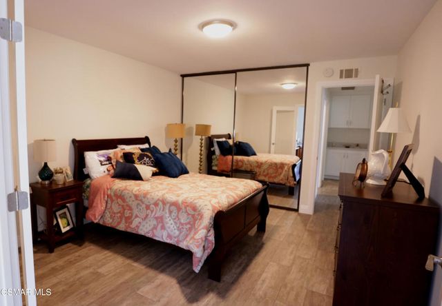 35205 Village 35, Camarillo, CA 93012