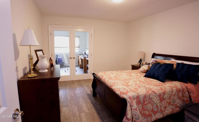 35205 Village 35, Camarillo, CA 93012