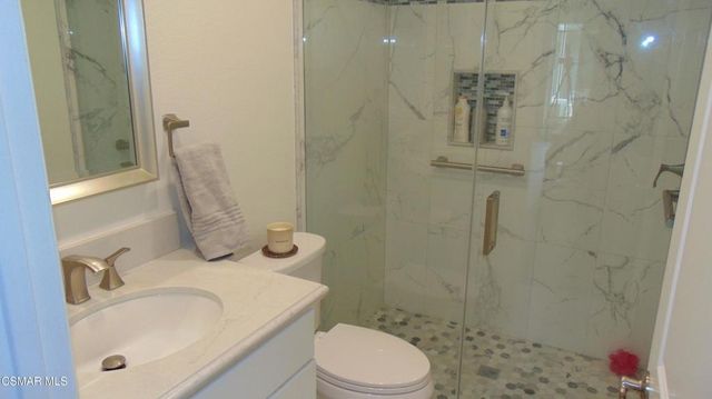 35205 Village 35, Camarillo, CA 93012