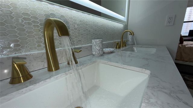 2333 Brickell Avenue 614, Miami, FL 33129