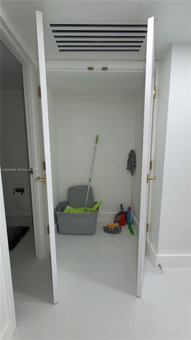 2333 Brickell Avenue 614, Miami, FL 33129