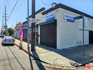 676 W Slauson Avenue, Los Angeles, CA 90044