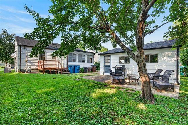 9818 Eastbrook Drive, Unincorporated, MO 63114