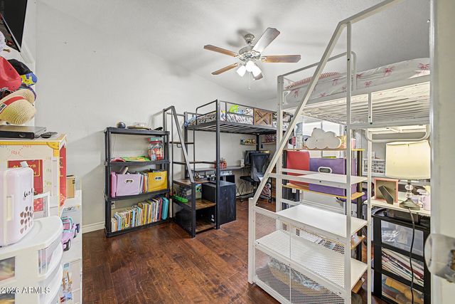 9748 E ESCONDIDO Avenue, Mesa, AZ 85208