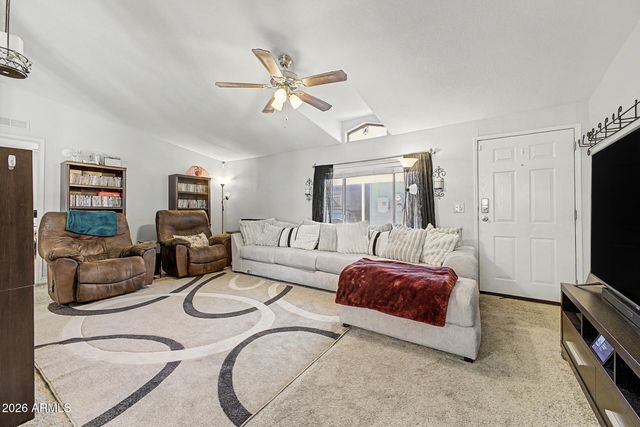 9748 E ESCONDIDO Avenue, Mesa, AZ 85208