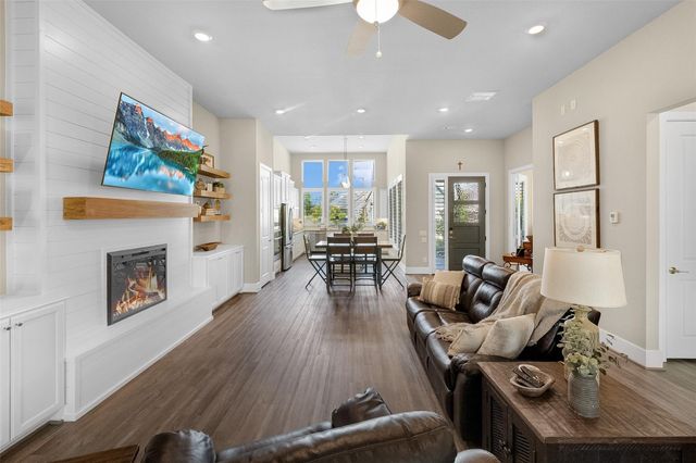 144 Dandelion Way, Montgomery, TX 77316