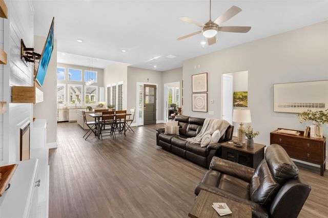 144 Dandelion Way, Montgomery, TX 77316