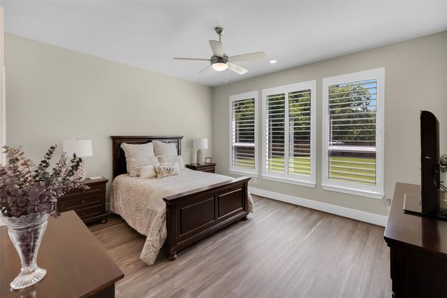 144 Dandelion Way, Montgomery, TX 77316