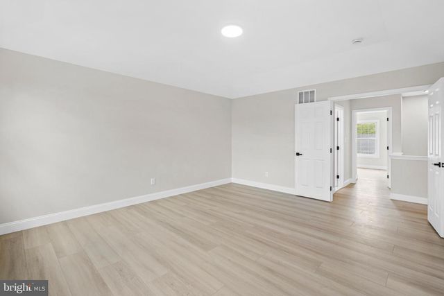 26 SHAWNEE TRL, Burlington, NJ 08016