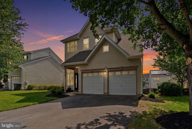 26 SHAWNEE TRL, Burlington, NJ 08016