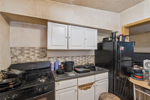 605 DANVERS STREET, Eustis, FL 32726