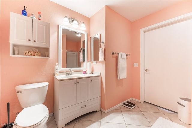 6770 Caporetto Lane 102, North Las Vegas, NV 89084