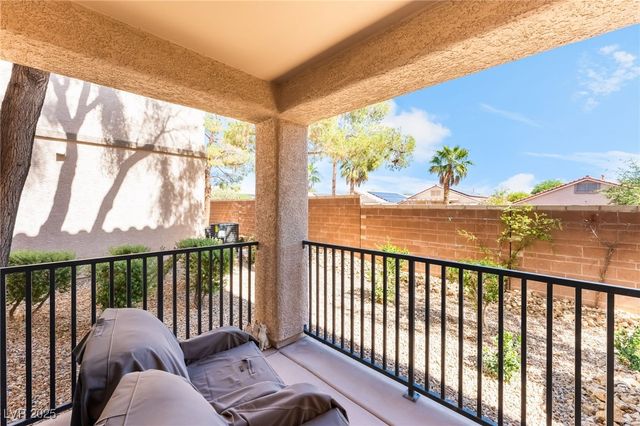 6770 Caporetto Lane 102, North Las Vegas, NV 89084