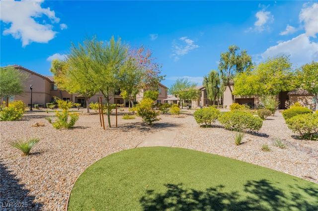 6770 Caporetto Lane 102, North Las Vegas, NV 89084