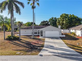 130 SE 7th ST, Cape Coral, FL 33990