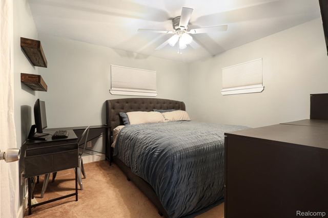 8132 Perrin Avenue, Westland, MI 48185