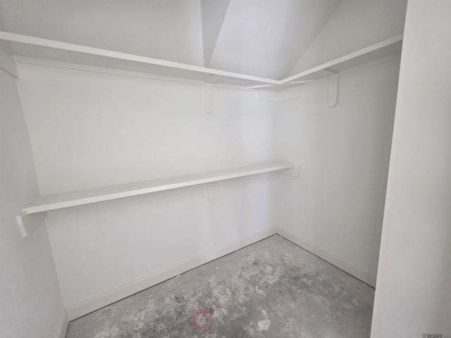 12079 Pendarvis Ln, Walker, LA 70785