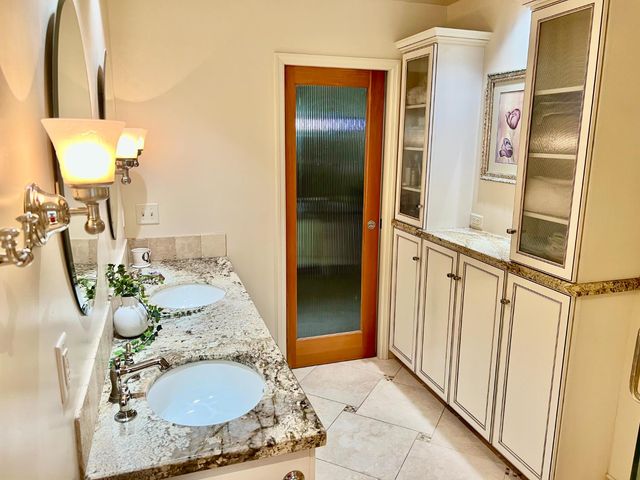 4400 Capri Way, Sacramento, CA 95822