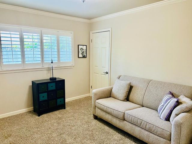 4400 Capri Way, Sacramento, CA 95822