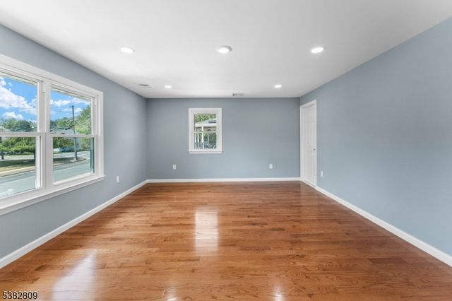 503 Boesel Ave, Manville Boro, NJ 08835