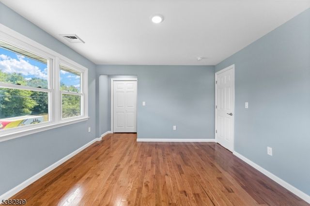 503 Boesel Ave, Manville Boro, NJ 08835