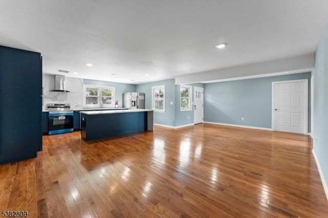 503 Boesel Ave, Manville Boro, NJ 08835