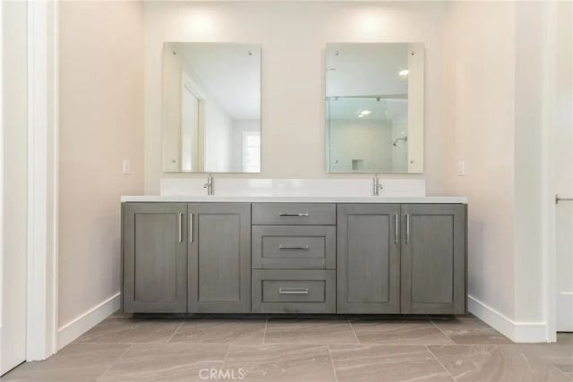 121 Linda Vista, Irvine, CA 92618