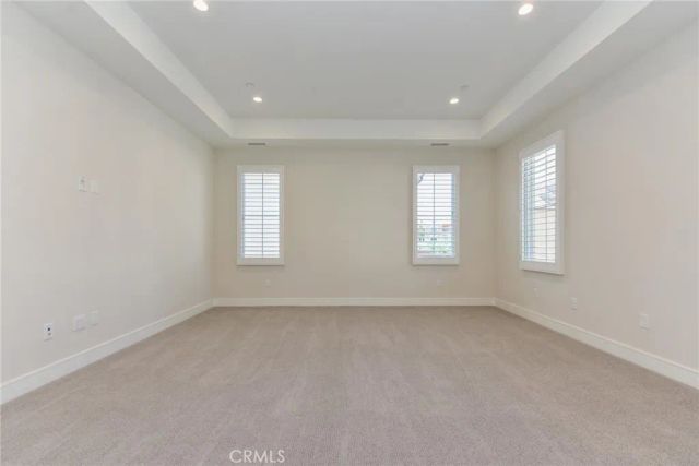 121 Linda Vista, Irvine, CA 92618