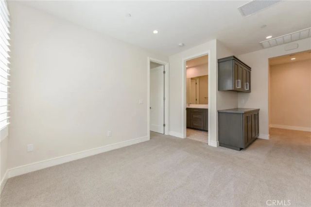 121 Linda Vista, Irvine, CA 92618