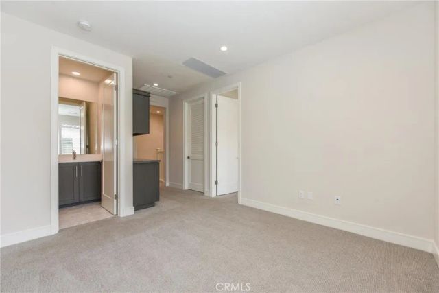 121 Linda Vista, Irvine, CA 92618