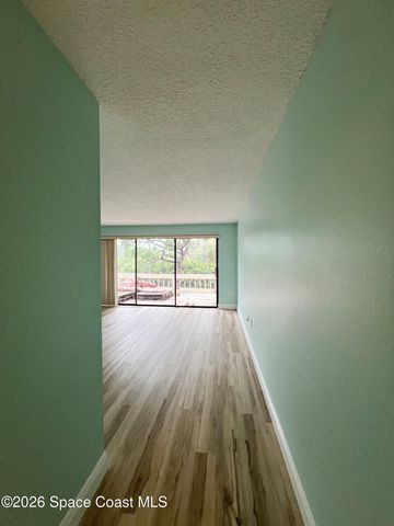 158 Augusta Way E, Melbourne, FL 32940