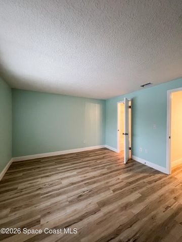 158 Augusta Way E, Melbourne, FL 32940