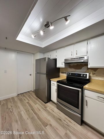 158 Augusta Way E, Melbourne, FL 32940