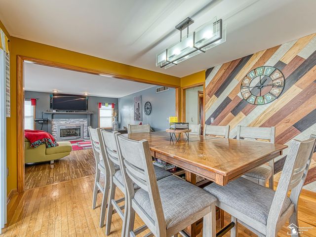 20087 Herzog Drive, Rockwood, MI 48173